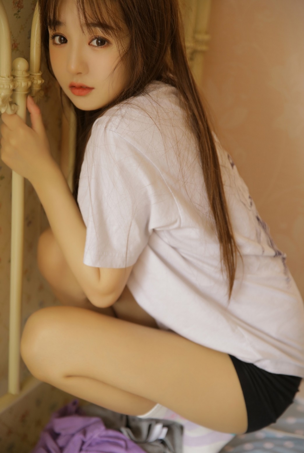 韩国运动美女热裤长腿性感拍照姿势私房写真