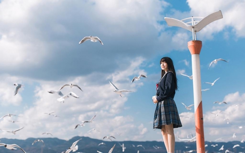 水手服美女治愈系笑容个人写真